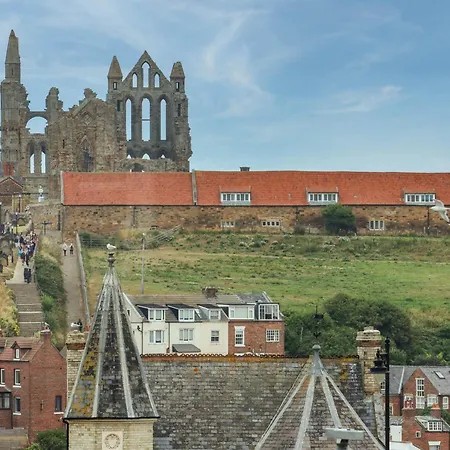 One Abbey Court Apartment Whitby